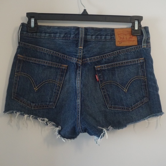Levi’s Cut Off Jean Shorts - Picture 2 of 3